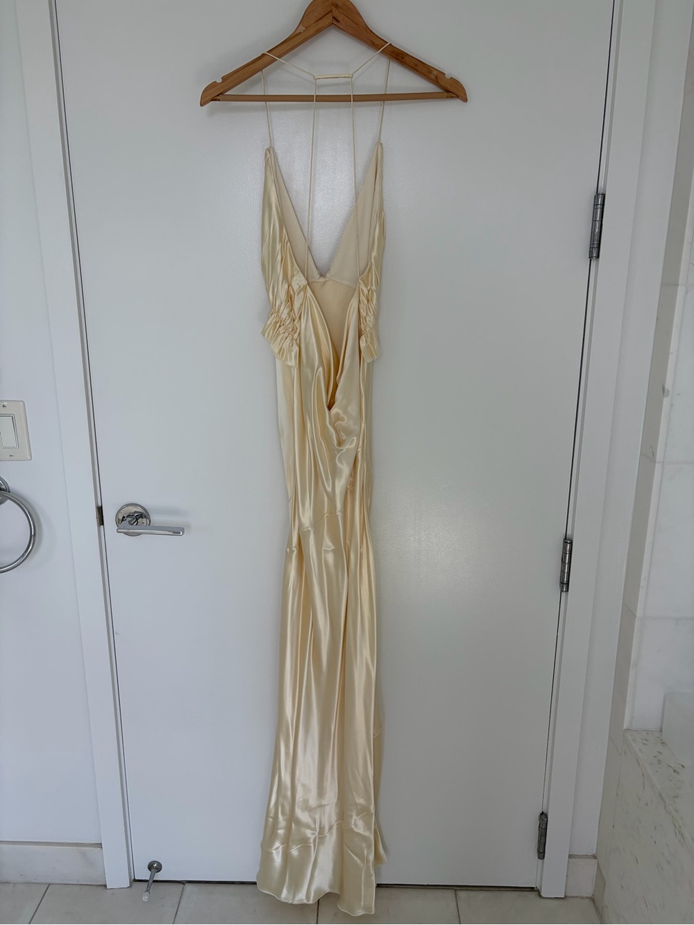 NWT Khaite Nirva Dress in Champagne - Picture 5 of 5
